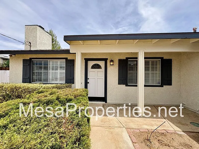 7891 Corona Ave — Photo 4