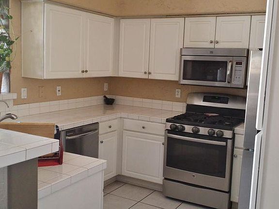 5th image of 3802 E Kings Ave