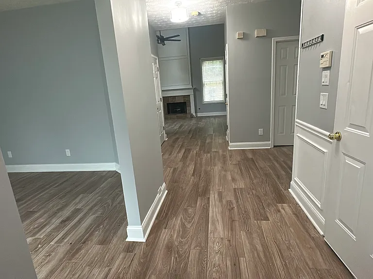 2400 Kirkstone Dr — Photo 18