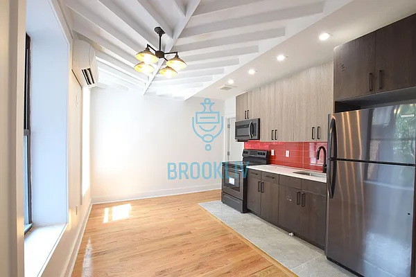 Rented by null | media 15