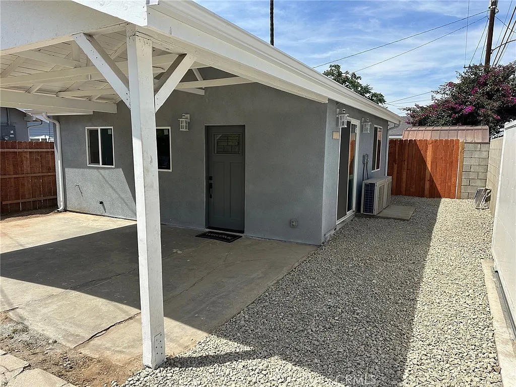 1 bed, 436 sqft, $1,800 — Photo 3
