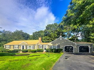 30 Blueberry Ln, Harwich, MA 02645