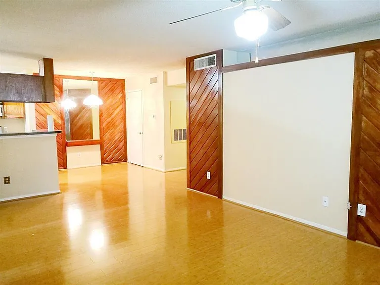 2121 Hepburn St #505 — Photo 5