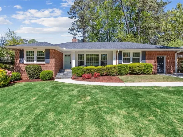 1301 Amanda Cir, Decatur, GA 30033