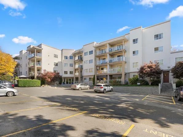 4758 53rd St #307, Delta, BC V4K 2Z1