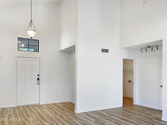 3rd image of 2111 N ST PEDRO Avenue