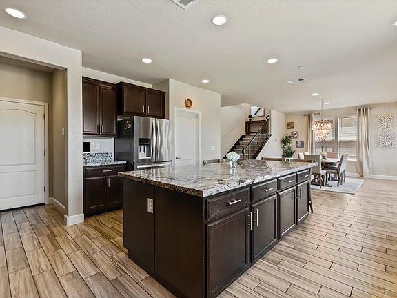 5th image of 3605 Arden Villa Pl