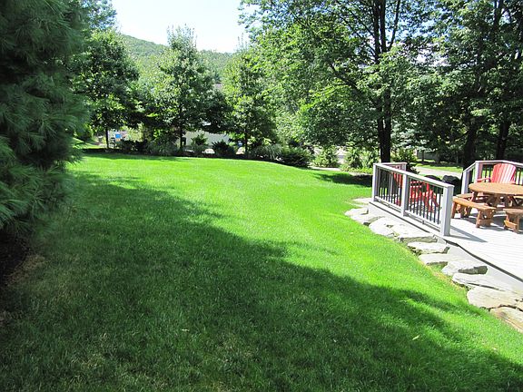 4th image of 3112 Sally Dr