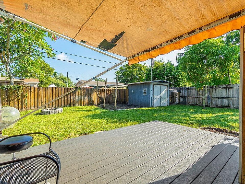 1st image of 611 NW 38 Court