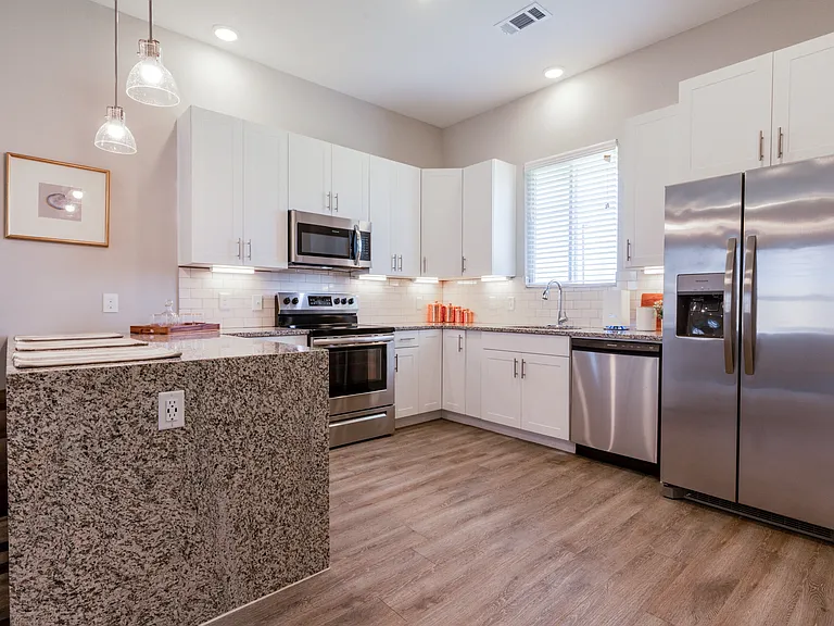Trulo Homes Quail Village — Photo 12