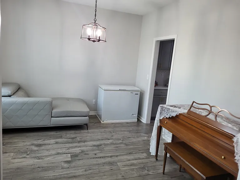1461 Bristol Park Pl — Photo 5