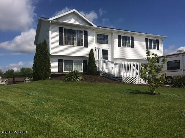 522 Misty Ridge Dr photo 1