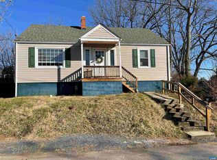 23 Purviance St, Staunton, VA 24401