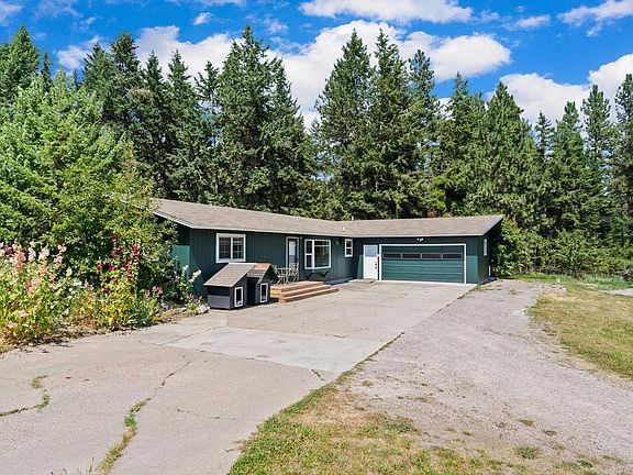 3rd image of 14378 Sylvan Dr