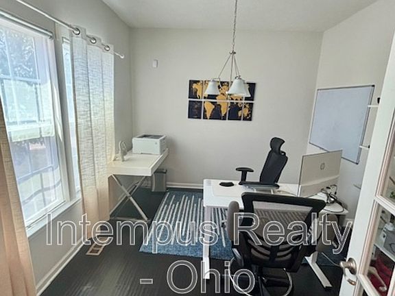 5th image of 6123 Brandon Dr