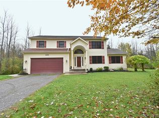 3293 Hickox Rd, Hamburg, NY 14075