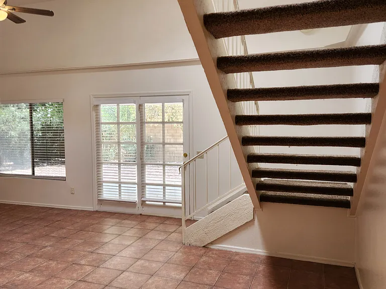2721 W Estrella Dr — Photo 7