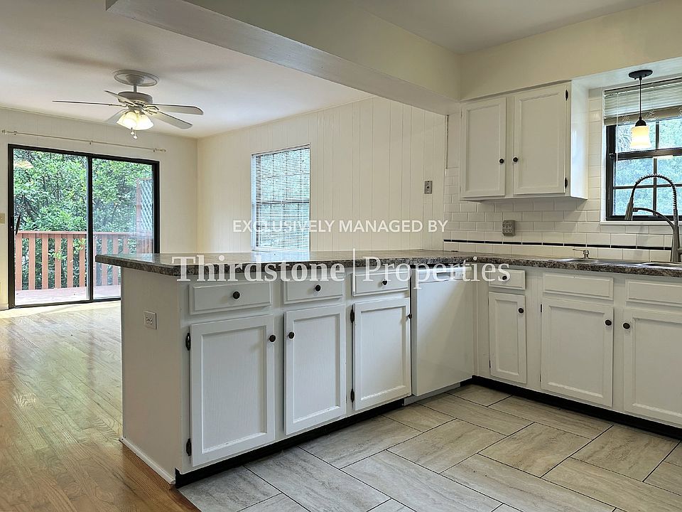 1st image of 1820 Cherry St #2