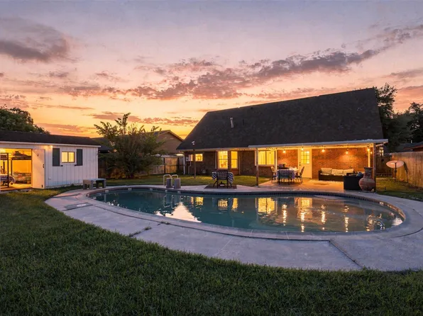 4124 Gallant Fox Dr, Pasadena, TX 77503