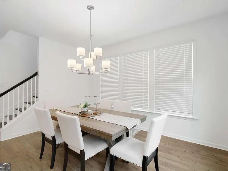 1249 Berwyn Way #1249 — Photo 8
