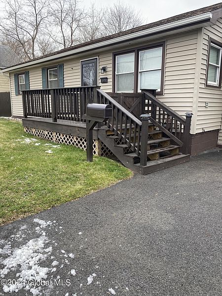 2nd image of 2175 Lenox Road