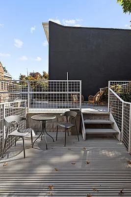 Sold by Corcoran | media 14