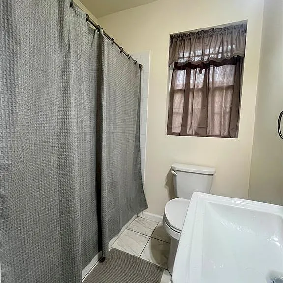 73 Webster Ave #C — Photo 6