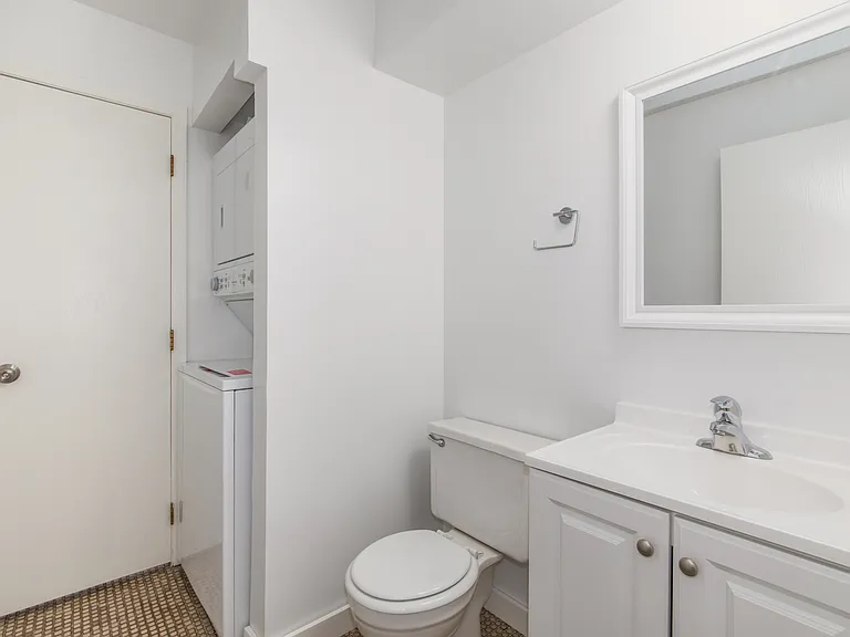 2 Echo Ct #2 — Photo 9