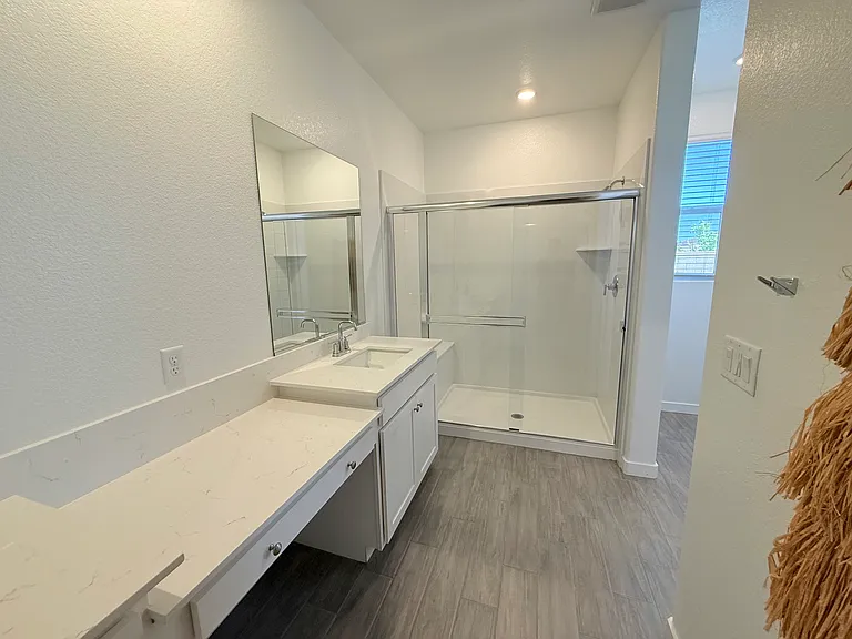 4594 Duckhawk Cir — Photo 32