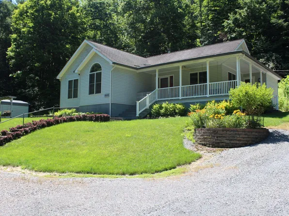 8833 Summersville Lake Rd, Summersville, WV 26651