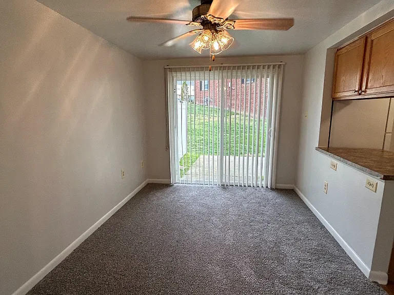Longview — Photo 169