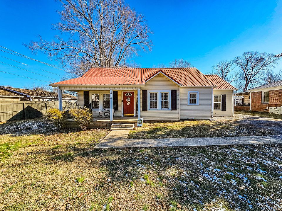 1st image of 813 Shelbyview Dr