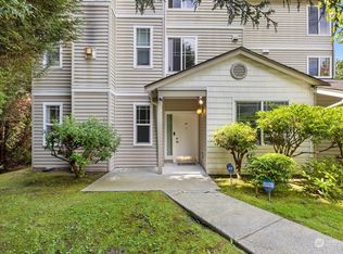2009 196th St SE APT F101, Mill Creek, WA