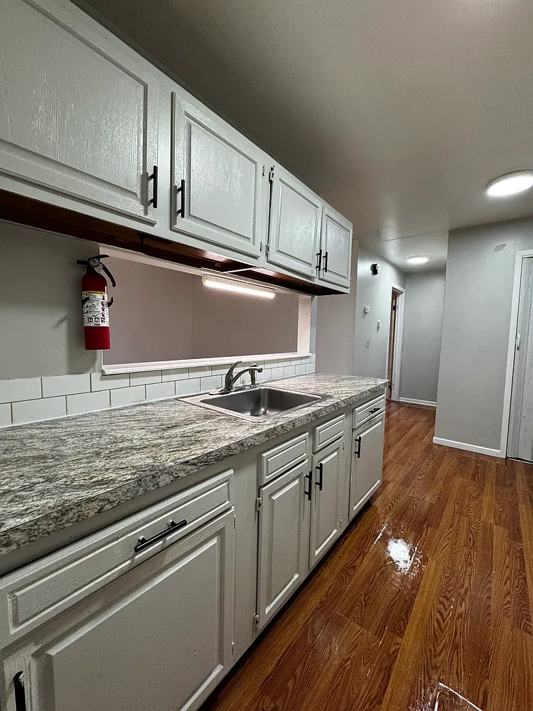 1011 Webber St. NEW — Photo 3