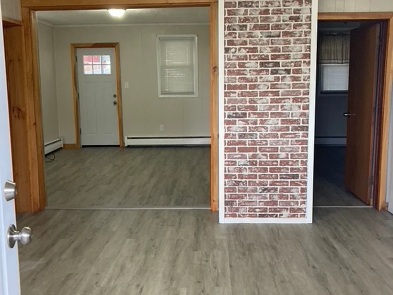 321 Smith St #1 — Photo 3