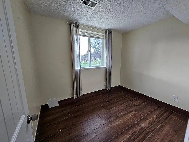 15691 E Colorado Ave — Photo 5