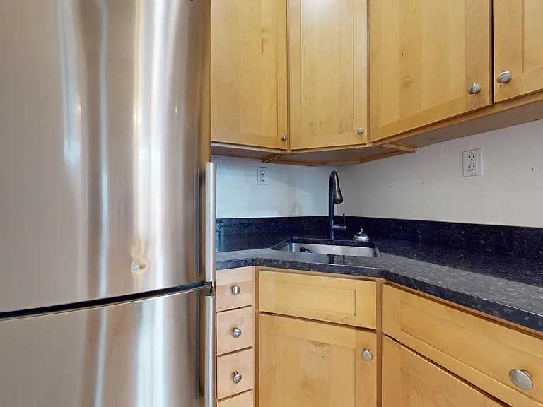 63 W 90th St #1B — Photo 9