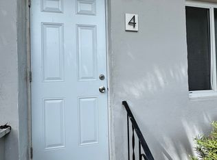 1556 SW 6th St #4, Miami, FL 33135