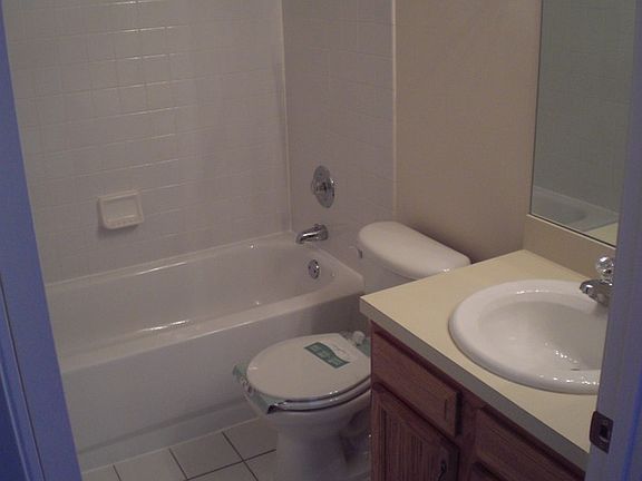 Clean Bathroom!