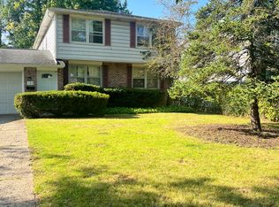 183 Sunshine Dr, Amherst, NY 14228