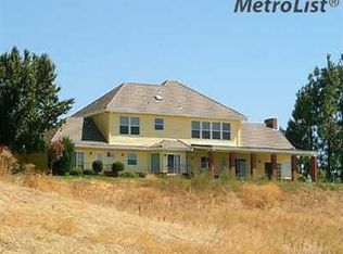 9691 Rodden Rd, Oakdale, CA 95361
