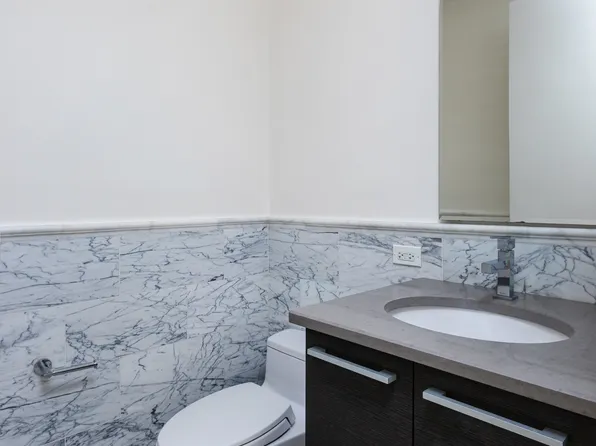 83 Franklin Street image 10 of 13