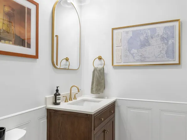 323 5th Avenue image 13 of 13