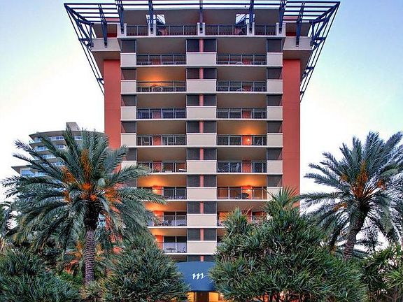 3rd image of 2951 S Bayshore Dr #1007