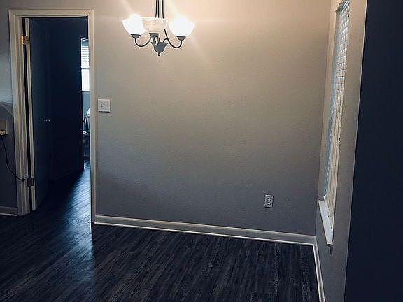 4th image of 191 Wright Cir