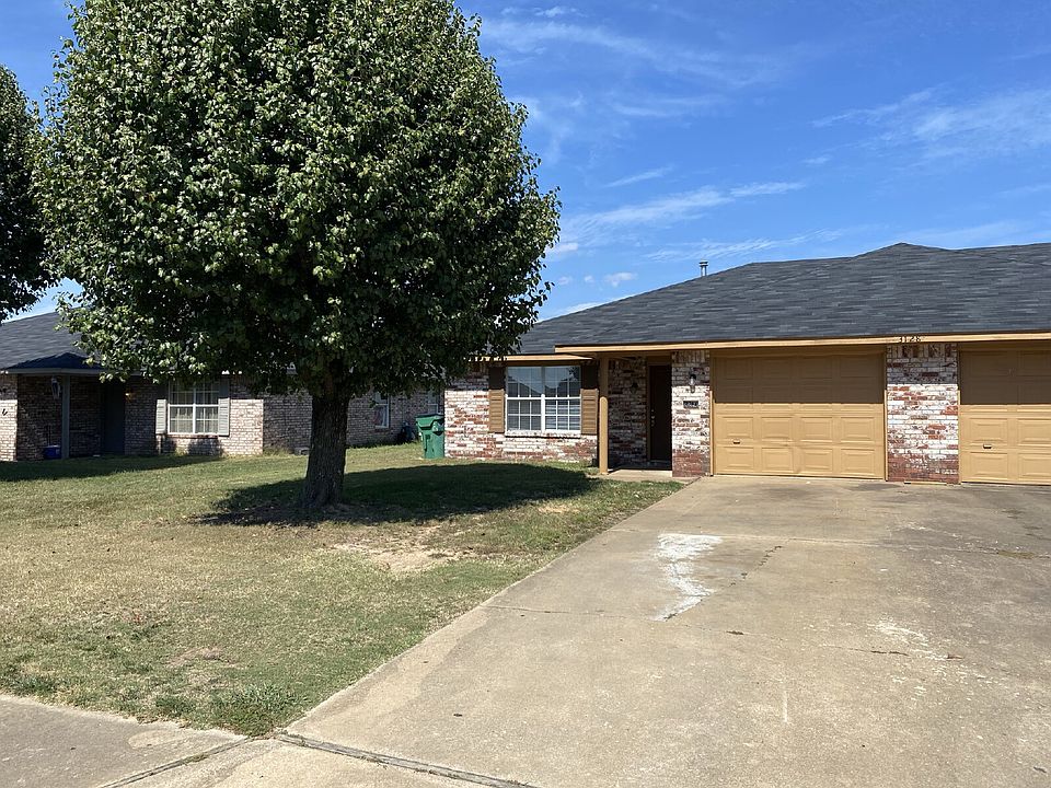 1st image of 3128 Jerri Ln #A