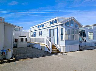 101 Islander Dr #153, Emerald Isle, NC 28594