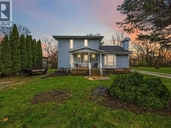 48 Cross St, Saint Clair, ON N0N 1G0