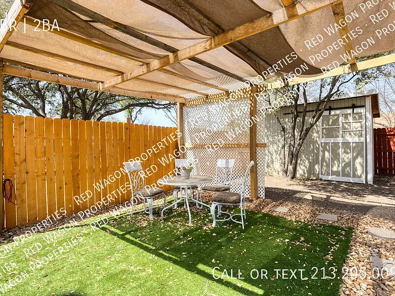 5259 Prince Valiant Dr — Photo 21