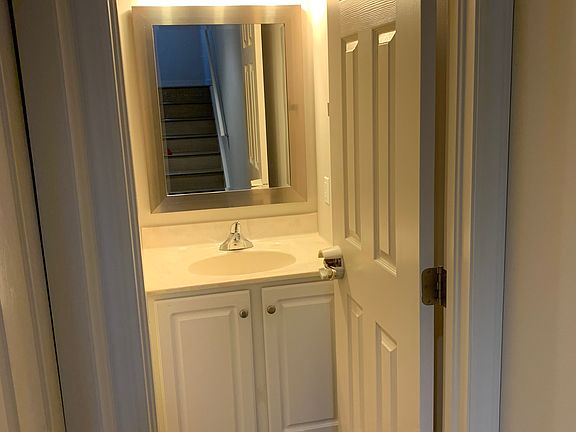 half bath/main floor